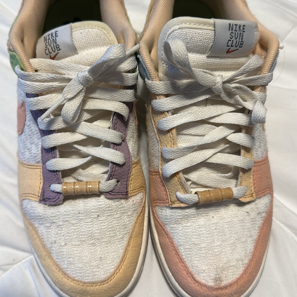 Dunks - Picture 5 of 5